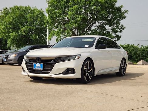Certified 2022 Honda Accord Sport Special Edition image 3
