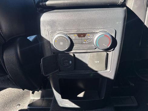 Used 2021 Ford Explorer XLT w/ Equipment Group 202A image 26