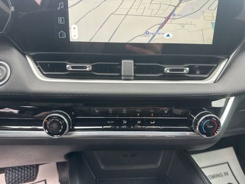 New 2026 Chevrolet Equinox LT image 25