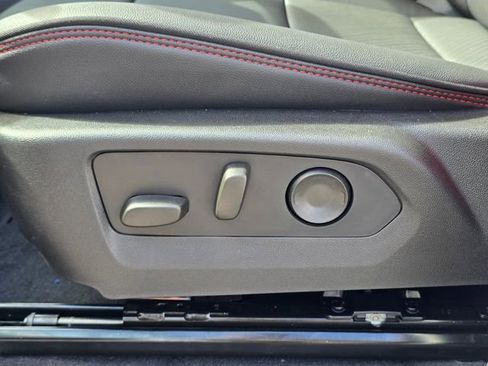 New 2026 GMC Canyon AT4X w/ LPO, Black Badging Package image 22