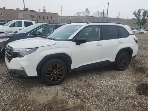 Used 2025 Subaru Forester Sport AWD/4WD image 7