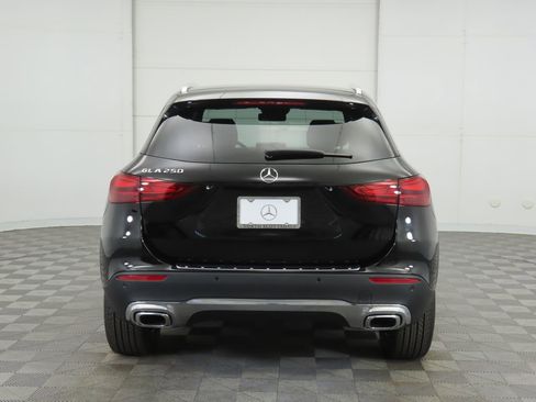 Certified 2025 Mercedes-Benz GLA 250 GLA 250 image 6