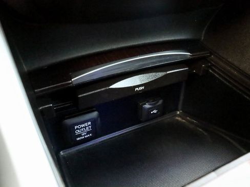 Used 2017 Acura TLX V6 SH-AWD w/ Technology Pkg image 55