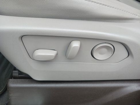 Used 2024 Chevrolet Silverado 1500 LTZ w/ Technology Package image 35