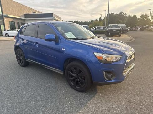 Used 2015 Mitsubishi Outlander Sport ES FWD image 3