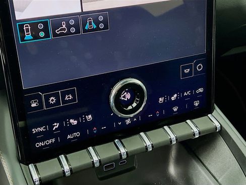 New 2026 GMC Terrain AT4 w/ Convenience Package III image 13