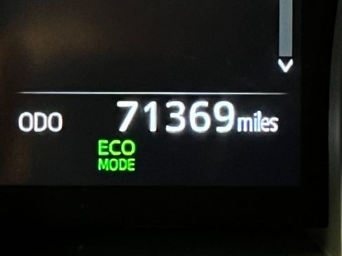 Certified 2023 Toyota Camry SE FWD image 17