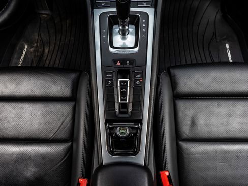 Used 2016 Porsche 911 Carrera image 22