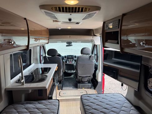 Used 2015 RAM ProMaster 3500 w/ Premium Appearance Group image 22