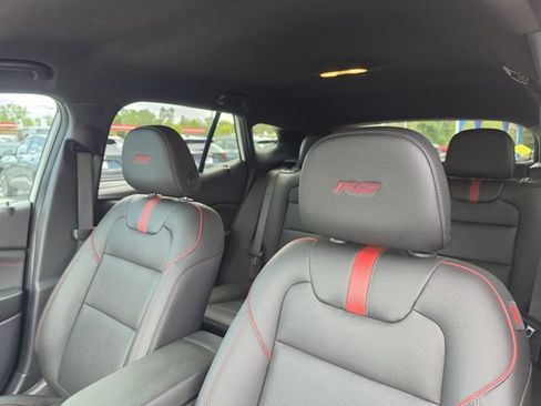 Used 2025 Chevrolet Trax RS w/ Driver Confidence Package FWD image 23
