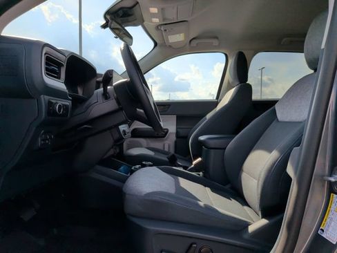 Used 2025 Ford Maverick XLT w/ XLT Luxury Package AWD/4WD image 11