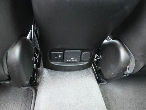Used 2024 Chevrolet Malibu LT FWD image 38
