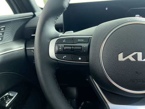 New 2026 Kia K5 GT FWD image 18