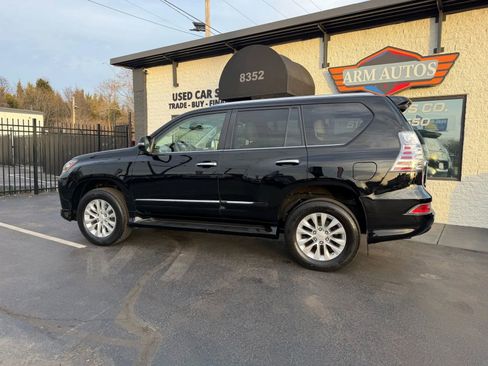 Used 2018 Lexus GX 460 image 6