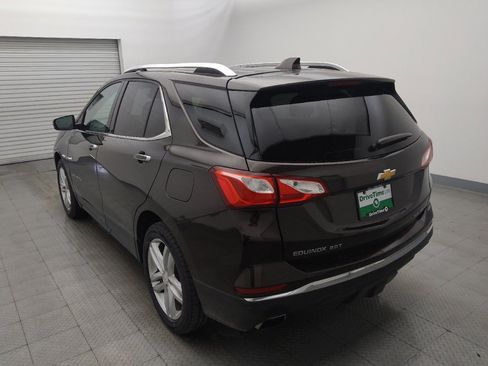 Used 2020 Chevrolet Equinox Premier AWD/4WD image 5