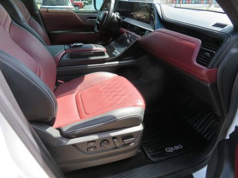 Used 2025 INFINITI QX80 Autograph w/ Premium Cargo Package AWD/4WD image 15