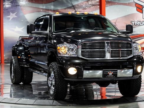 Used 2006 Dodge Ram 3500 Truck Laramie w/ Protection Group AWD/4WD image 8