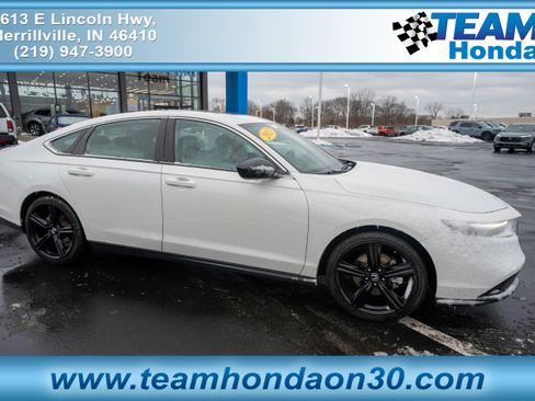 Used 2023 Honda Accord Sport image 1