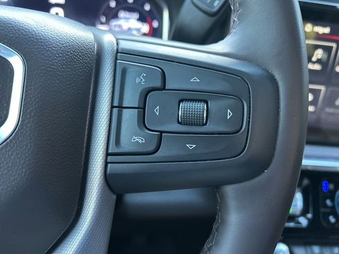 Used 2025 GMC Sierra 3500 Denali w/ Denali Reserve Package image 28