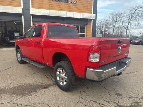 Used 2024 RAM 2500 Big Horn w/ Bed Utility Group image 8