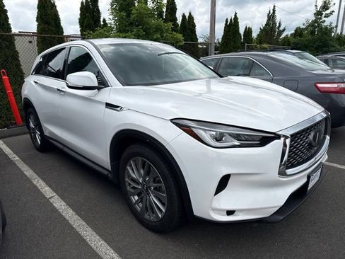 Certified 2025 INFINITI QX50 Pure AWD/4WD image 2