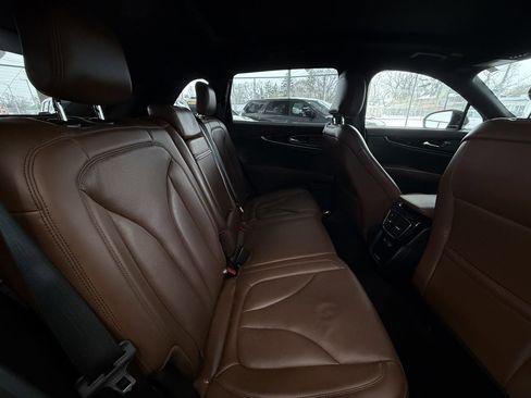 Used 2023 Lincoln Nautilus Reserve w/ Luxury Package image 54