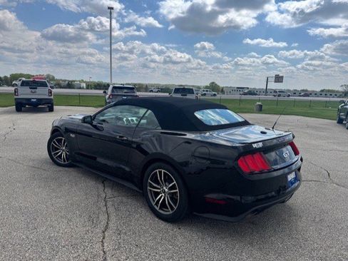 Used 2017 Ford Mustang GT Premium RWD image 7