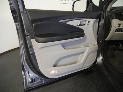 Used 2023 Honda Ridgeline RTL-E image 13