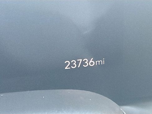 Used 2025 Buick Encore GX Preferred AWD/4WD image 19