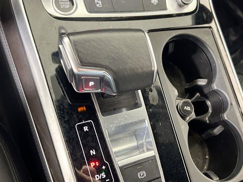 Used 2021 Audi Q7 3.0T Premium Plus w/ Executive Package image 17