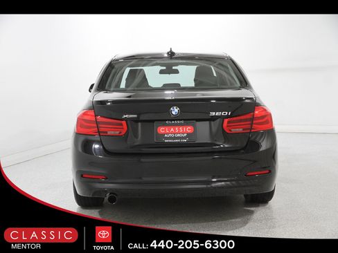 Used 2016 BMW 320i xDrive Sedan AWD/4WD image 20