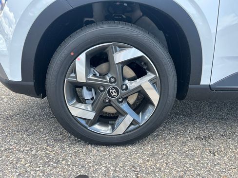 New 2026 Hyundai Venue SEL FWD image 10