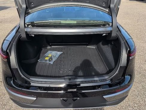 New 2026 Toyota Crown Platinum image 21