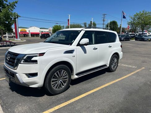 Used 2022 Nissan Armada SL AWD/4WD image 1