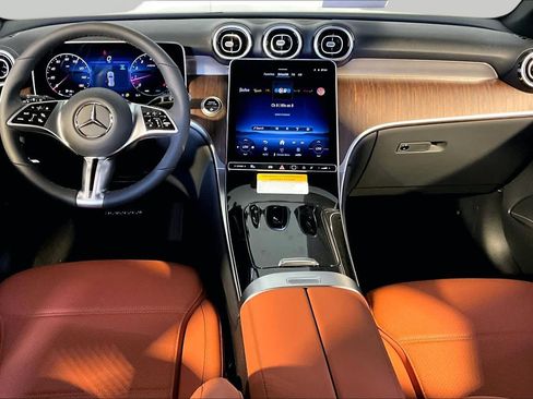 New 2026 Mercedes-Benz GLC 300 4MATIC image 7