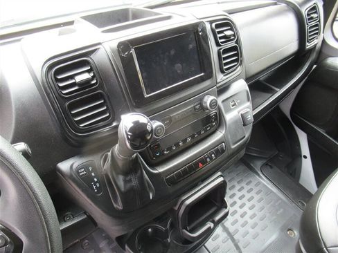 Used 2023 RAM ProMaster 2500 image 22