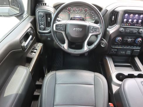 Used 2021 Chevrolet Silverado 1500 LT Trail Boss w/ Convenience Package II AWD/4WD image 24