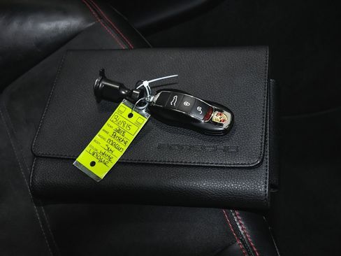 Used 2018 Porsche Macan GTS image 56