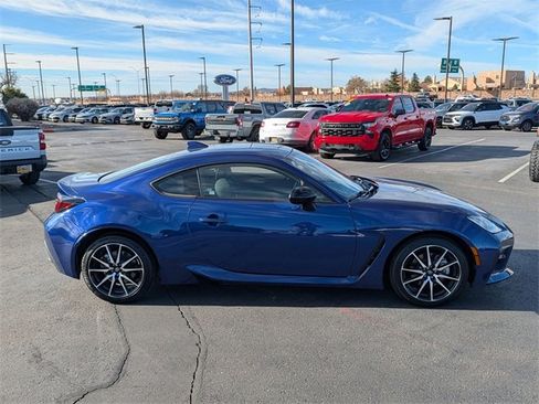 Used 2024 Toyota GR86 Base image 7