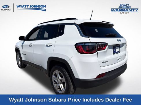 Used 2024 Jeep Compass Latitude AWD/4WD image 5