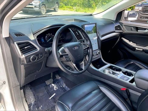Used 2024 Ford Edge SEL AWD/4WD image 8