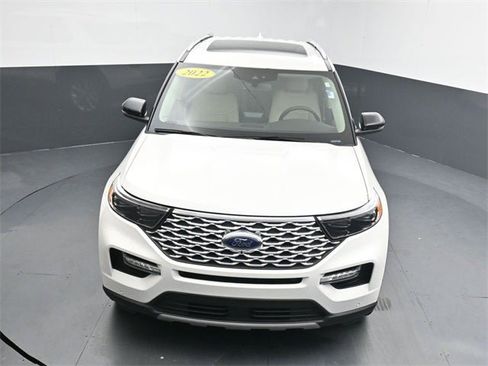 Used 2022 Ford Explorer Platinum w/ Equipment Group 601A image 17