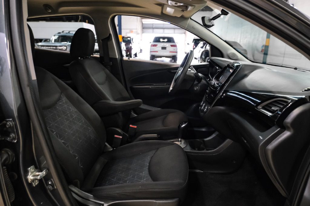 Used 2022 Chevrolet Spark LT FWD image 32