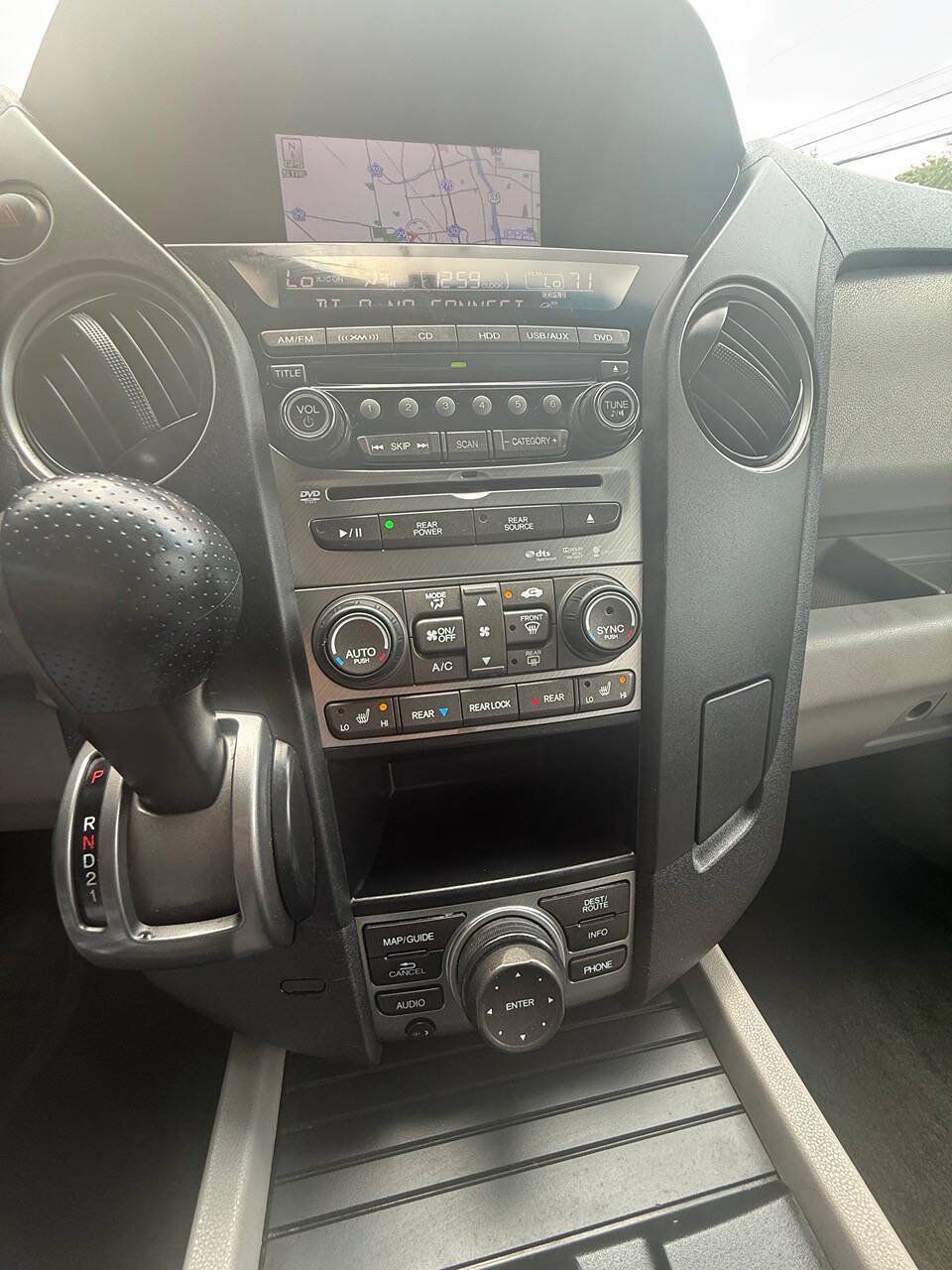 Used 2013 Honda Pilot Touring image 27
