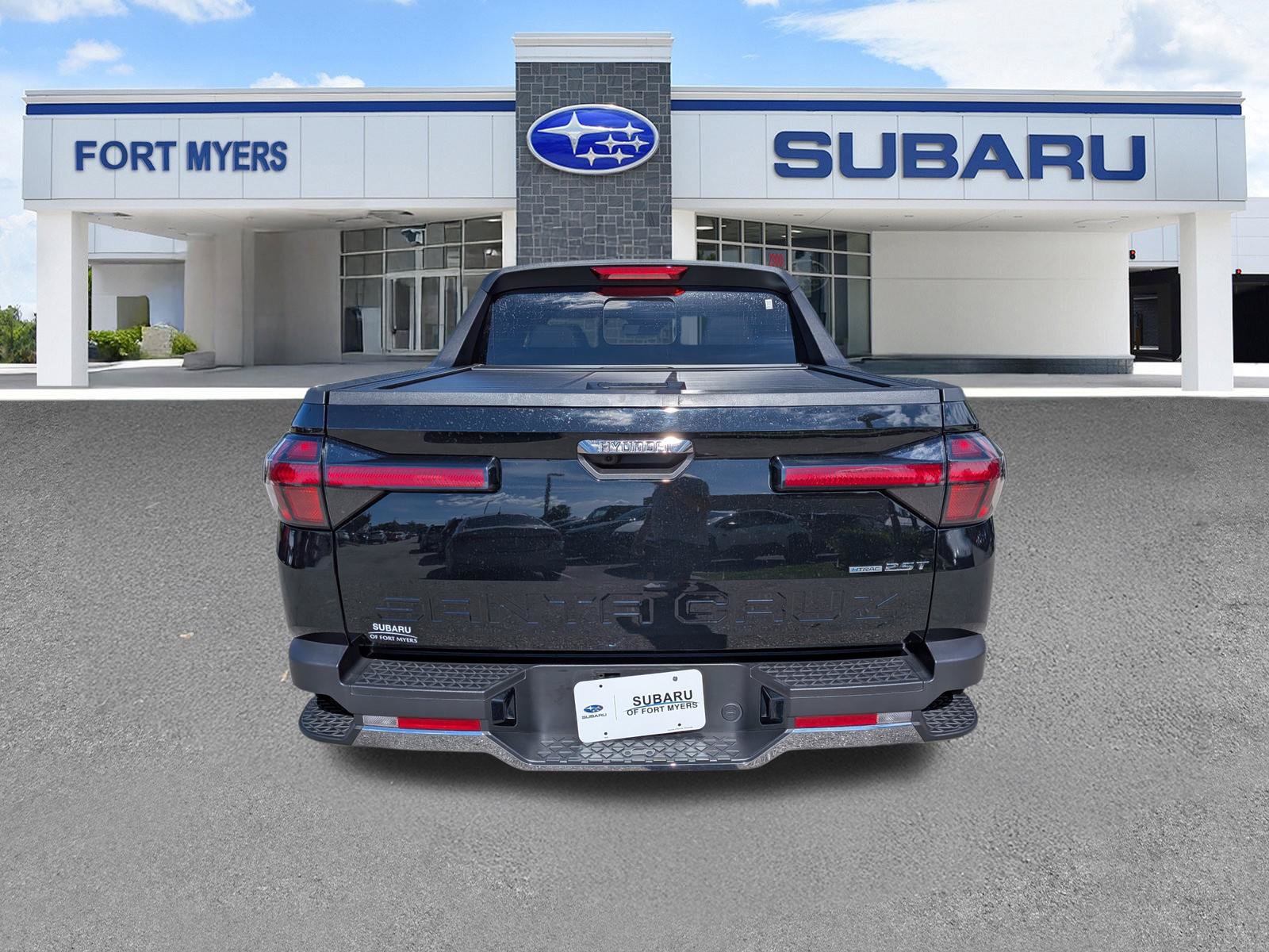 Used 2024 Hyundai Santa Cruz Limited AWD/4WD image 5