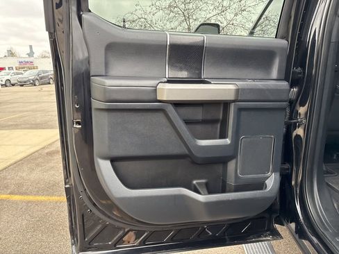 Used 2022 Ford F350 Platinum image 32