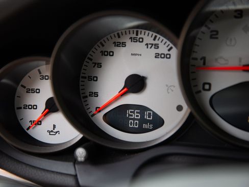 Used 2005 Porsche 911 Carrera S image 40