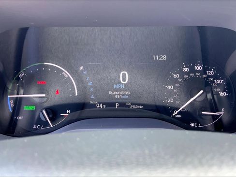 Used 2025 Toyota Sienna XLE w/ XLE Plus Package FWD image 25