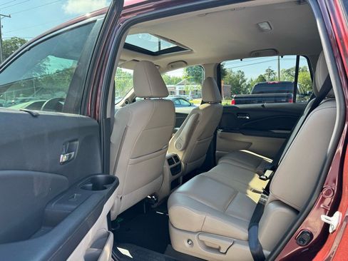 Used 2021 Honda Pilot EX-L image 31