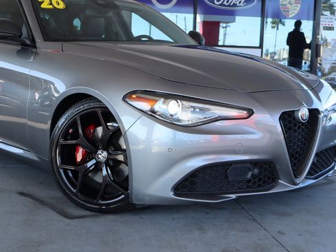 Used 2020 Alfa Romeo Giulia w/ Nero Edizione image 2